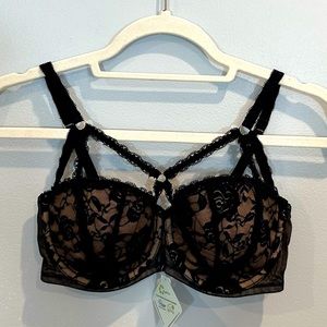 Adore Me Lace Bra Size 34DD